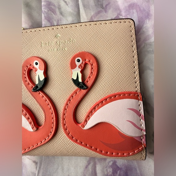 Kate Spade By The Pool Flamingo Adalyn Wallet - Picture 3 of 16